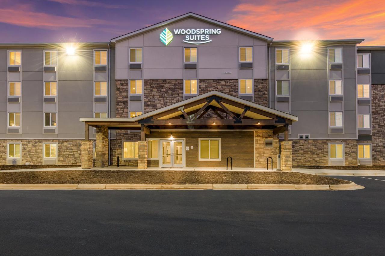 Woodspring Suites Charlotte - University Research Park Extérieur photo